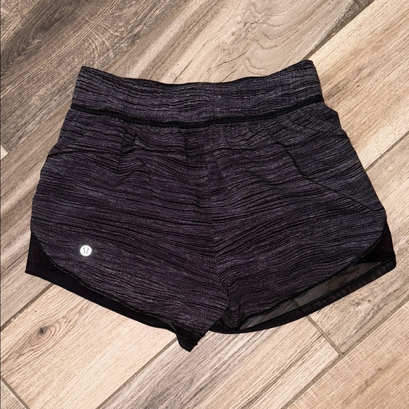 lululemon athletica Pants - lululemon athletica Charcoal Gray and black Athletic Shorts 2